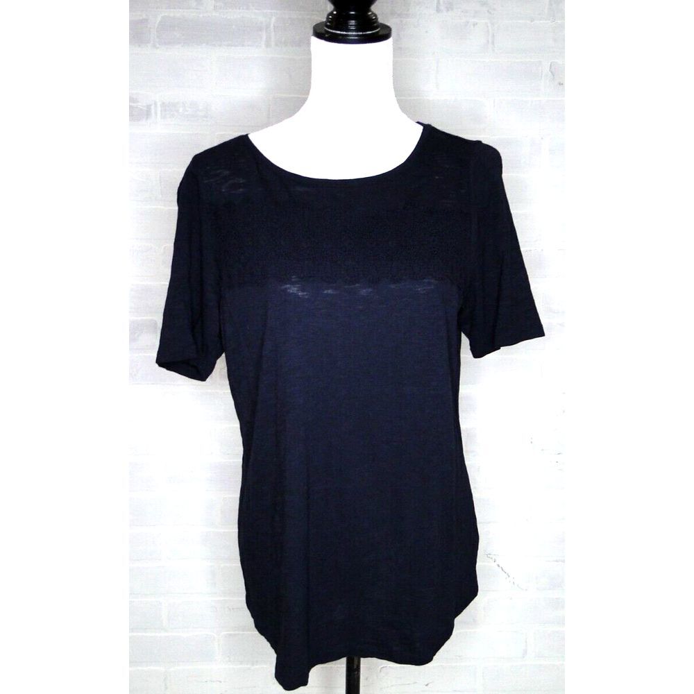 Talbots Navy Knit Top  Short Sleeve Crochet Floral Applique Size X.‎